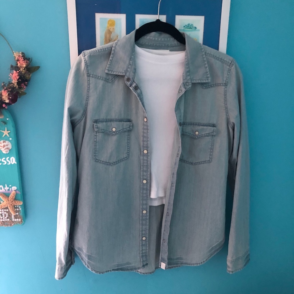 Denim shirt